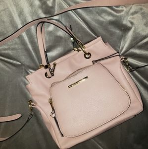 Steve Madden Shoulder Bag